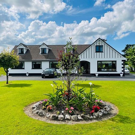 Cedar Lodge Self Catering Accommodation H91 Cf9D กอร์ท ภายนอก รูปภาพ